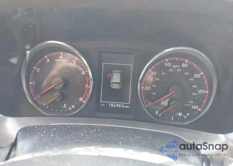 2017 Toyota Rav4 Se z USA, uszkodzony, nr VIN 2T3JFREV7HW568488